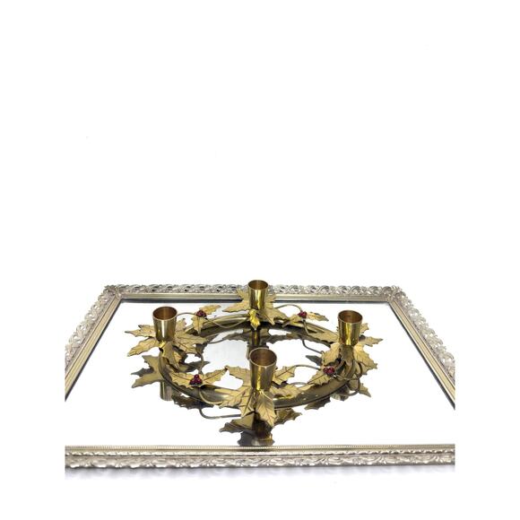 Vintage Oval Brass Holly Berries 4 Candlestick Holder 1970s - Picture 1 of 10